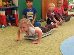 Pohybový program-cvičení rovnováhy s pomůckami bObles